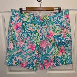 Men’s Lilly Pulitzer shorts size 36